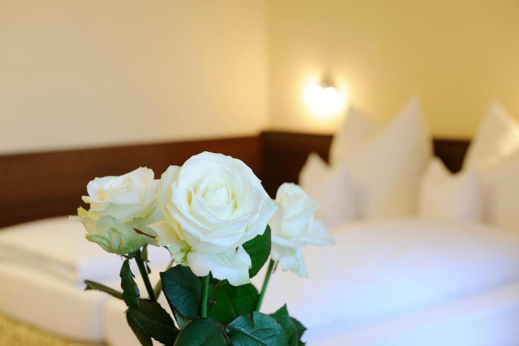 Hotel Inspiration Garni Tittmoning Стая снимка
