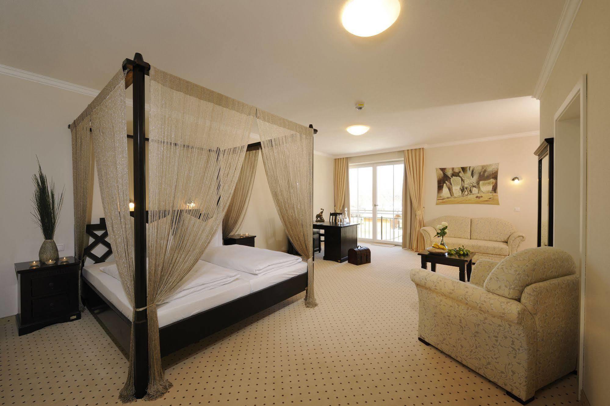 Hotel Inspiration Garni Tittmoning Екстериор снимка