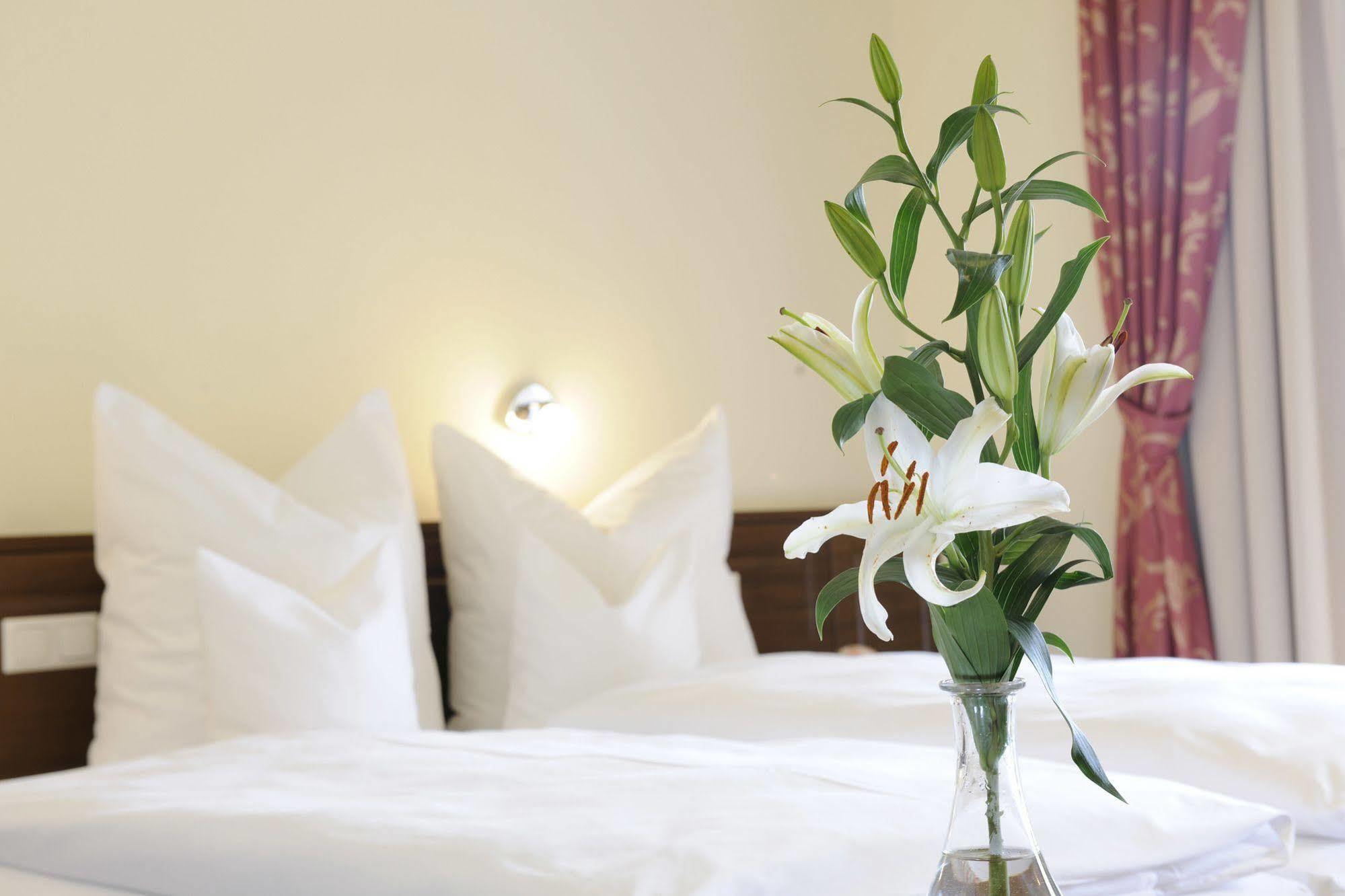 Hotel Inspiration Garni Tittmoning Екстериор снимка