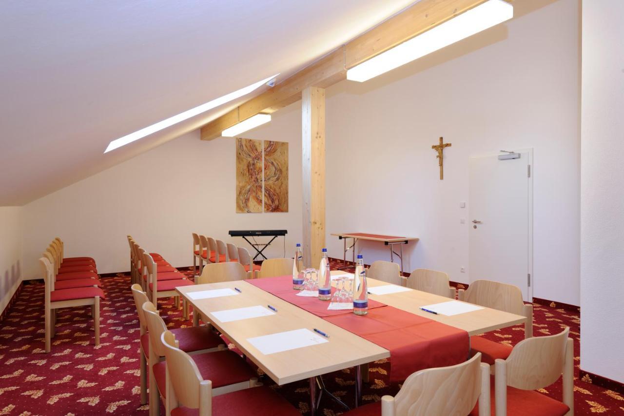Hotel Inspiration Garni Tittmoning Екстериор снимка